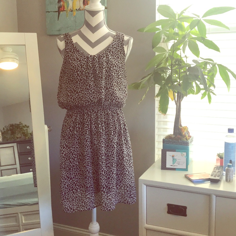 Black and white patterned summer dress